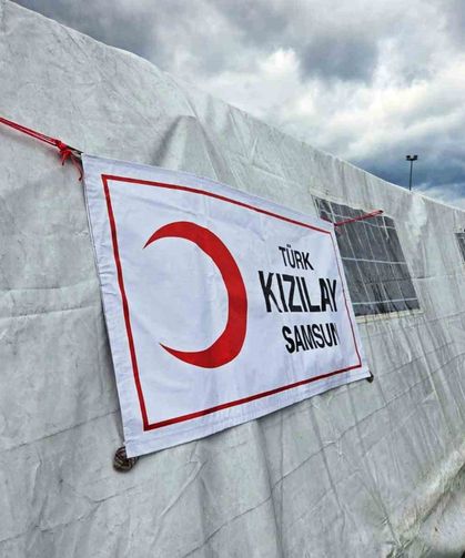 Türk Kızılay'dan her gün bin 300 kişilik iftar