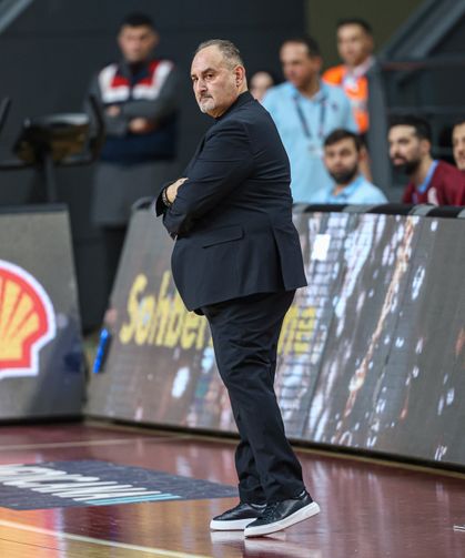 Trabzonspor Basketbol Takımı Başantrenörü Ernak, Anadolu Efes Maçı Öncesi Neler Söyledi?