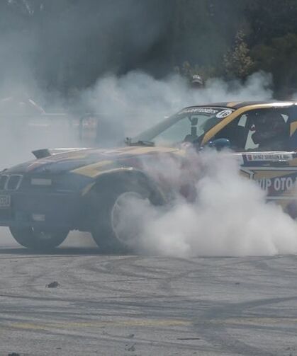 Ordu'da otomobiliyle drift yapan sürücüye 140 bin lira ceza kesildi
