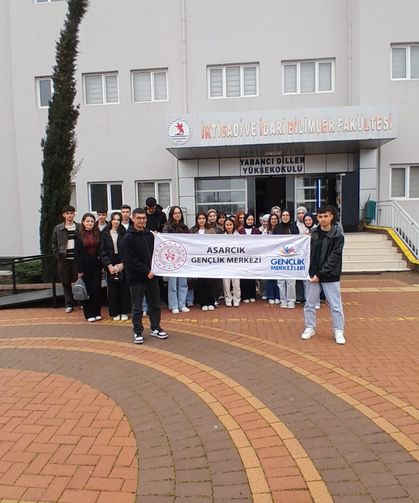 Asarcık'ta lise öğrencilerinden OMÜ'ye ziyaret