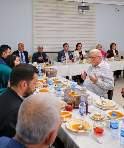 Bayburt'ta huzurevi sakinleriyle gönül sofrası kuruldu