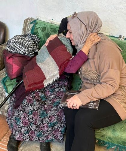 Demirözü'nde şehit ve gazi aileleri ile yaşlılar ziyaret edildi