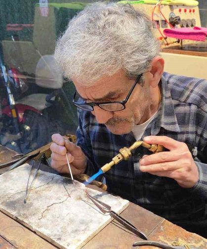 Milyonluk mücevherlere milimetrik dokunuş