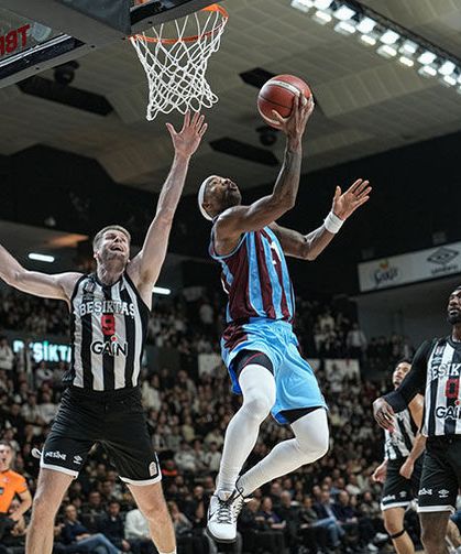 Son Çeyrekte Yıkım! Fırtına İstanbul’da Elinden Kaçırdı