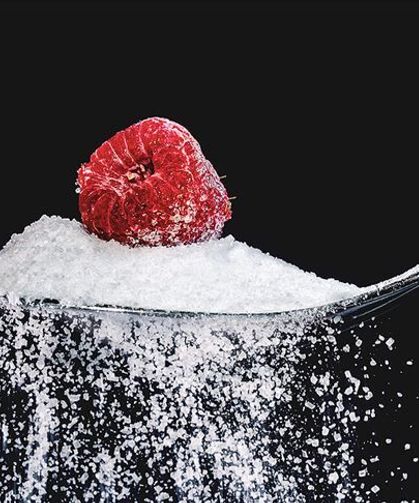 'Bayramda aşırı tatlı tüketmek bağırsak sağlığını riske atabilir'