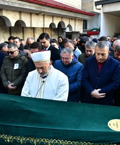 Trabzon’da Eğitim ve Spor Camiasının Acı Kaybı Sabri Demirkaya Uğurlandı