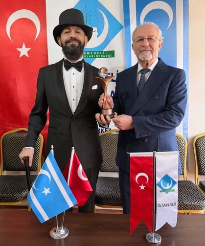 Barış aktivisti Akif Manaf ödüllerine bir yenisini ekledi: Küresel mesaj dikkat çekti