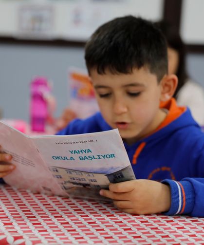 Birinci sınıf öğrencileri yazdıkları kitaplarla kültürlerini tanıyor