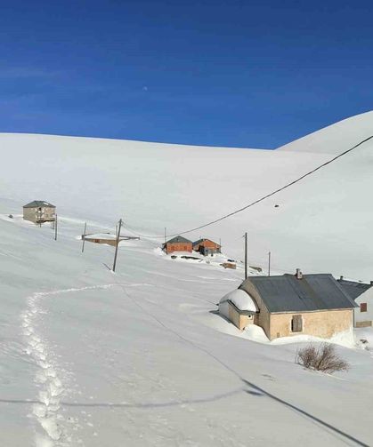 Bayburt'ta ayı saldırılarının yaşandığı yaylada ulaşım sorunu sürüyor