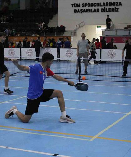 Samsun'da 670 sporcu Pickleball Şampiyonası'nda buluştu