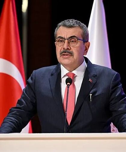 Yusuf Tekin yeni okul güvenliği tedbirlerini açıkladı