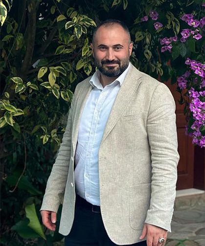 Araklı’da Duygusal Veda! Başkan Yardımcısı Görevini Çocukları İçin Bıraktı