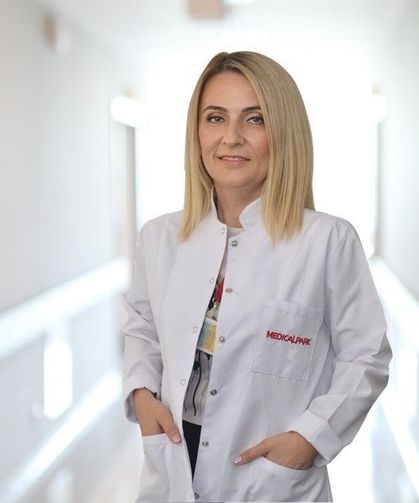 Opr. Dr. Zaim: 'Bahar aylarında göz şikayetleri artabilir'