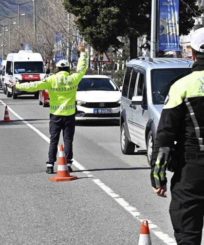 Ordu'da bir haftada 20 binden fazla araç ve sürücüsü denetlendi