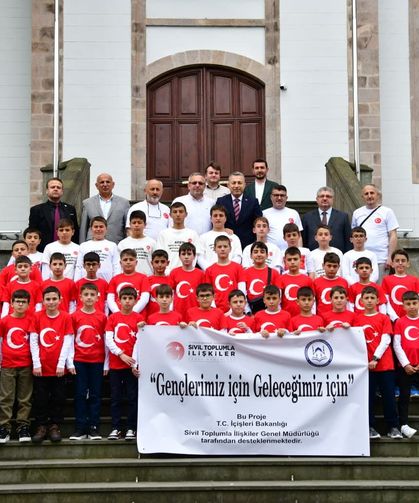 Vali Tahir Şahin’den Çanakkale’ye Gidecek Öğrencilere Anlamlı Mesaj