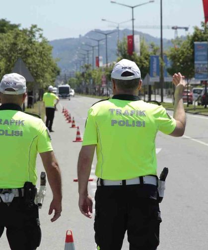 Bir haftada 20 bine yakın araç ve sürücüsü denetlendi