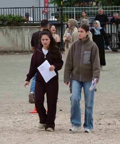 Ordu'da YKS heyecanı: Bazı öğrenciler 1 dakika kala sınava yetişti