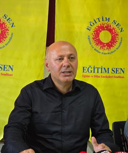 Eğitim Sen Trabzon’dan Bakan Yusuf Tekin’e Sert Karne Tepkisi
