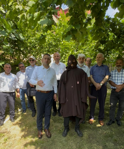 "2. Geleneksel Kokarca Festivali" Başladı! İronik eylem