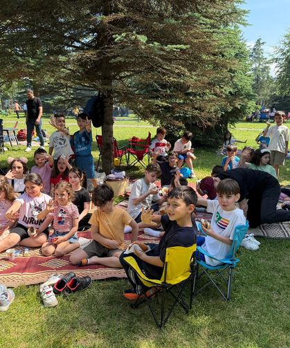 Dumlupınar’dan Yaza Muhteşem Merhaba! Minikler doğayı keşfetti