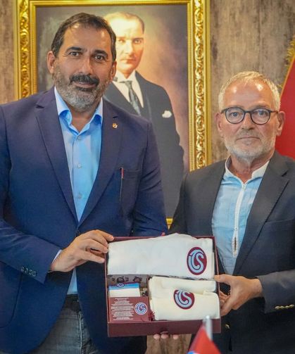 TÜFAD Trabzon Şubesi Trabzonspor Yönetimini Ziyaret Etti