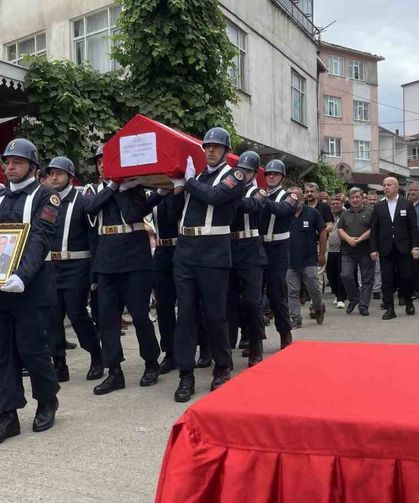 Eskişehir'de şehit olan uzman çavuş Samsun'da toprağa verildi