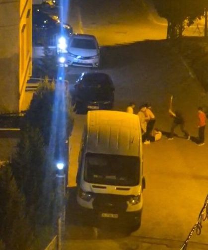 Pendik'te yabancı uyruklu şahıslar arasında kavga kamerada