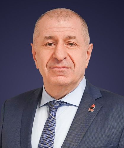 Ümit Özdağ Trabzon'a Geliyor! Programında Dikkat Çeken Buluşmalar Var