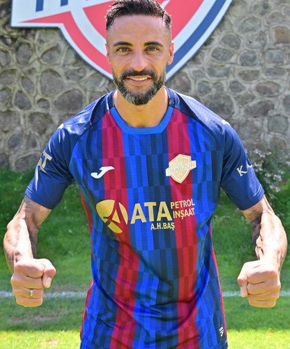 KCT 1461 Trabzon FK'dan Şampiyonluk Uzmanı Transferi! İshak Çakmak Resmen İmzayı Attı