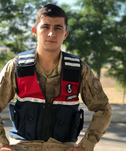 Rize’de Görev Yapan Uzman Çavuş Sinan Karaçoban Hayatını Kaybetti