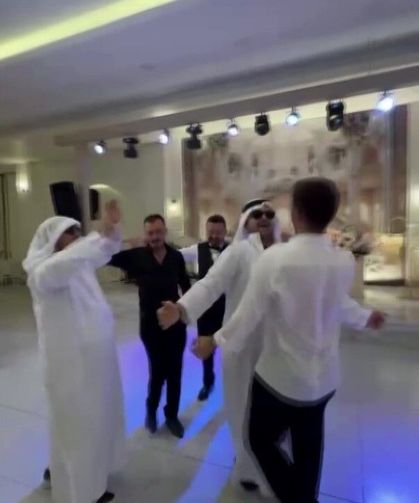 Salah çılgınlığı düğüne yansıdı