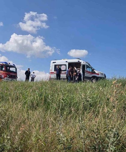 İki araç uçuruma yuvarlandı: 5 yaralı