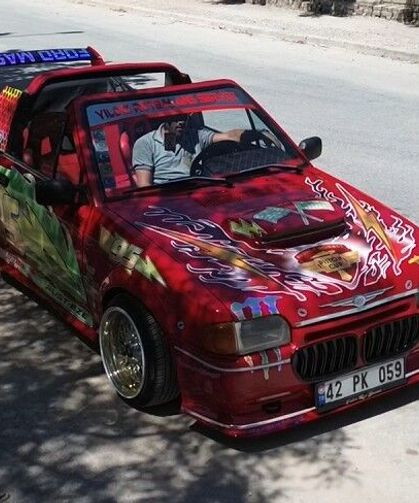 Ustalığını hayaline yansıttı, aracını Şimşek McQueen'e çevirdi