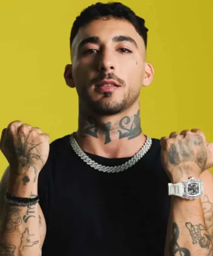 Uzi’den 60 milyon TL’lik otomobil hamlesi: Yeni aracı sosyal medyada gündem oldu