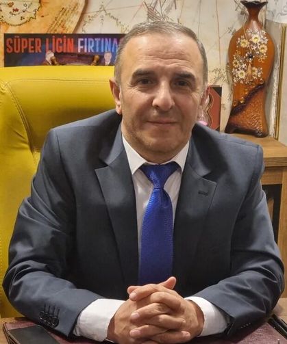 Murat Akyüz’den “Terörsüz Türkiye” Düzenlemesine Tepki Anahtar Parti Ortahisar İlçe Başkanı Murat Akyüz, “Terörsüz Türki