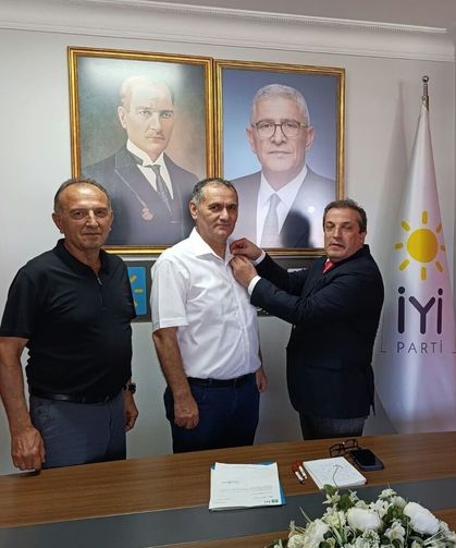 İYİ Parti Trabzon’da Dikkat Çeken Katılım: İsmail Karaca Katıldı