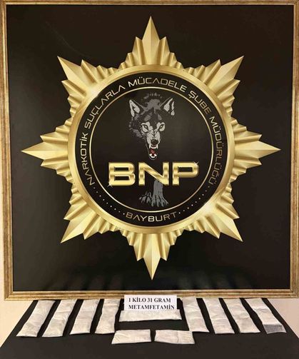 Bayburt'ta 1 kilo 31 gram metamfetamin ele geçirildi