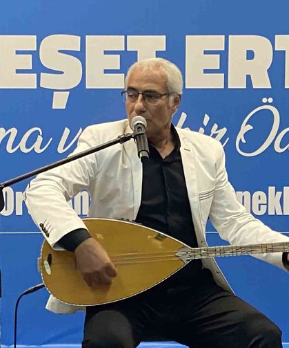 Neşet Ertaş türküleriyle anıldı