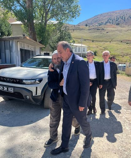 Musa Küçük köy köy geziyor: Vatandaşların taleplerini dinledi