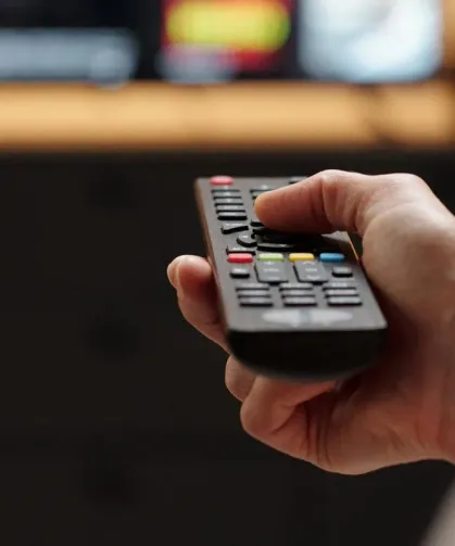 Flash TV Satıldı: Köklü Kanalın Yeni Sahibi Ve Yayın Planı Belli Oldu