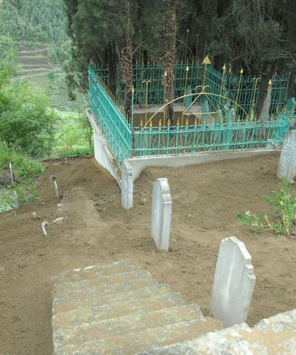Zaferli Mezarlığı’nda Tepki: Vatandaş 110 Gündür Yanıt Bekliyor