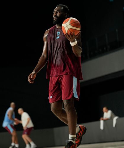 Trabzonspor Basketbol’da Yeni Sezon Mesaisi: Anadolu Efes Maçı Yaklaşıyor