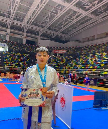 Of Karate Spor Kulübü Samsun’da Tarih Yazdı: Tatamiden Madalyalarla Döndüler