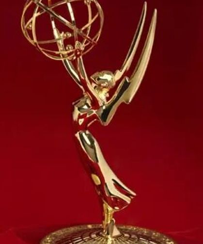 Emmy 2026 Kazananları Açıklandı: En İyi Drama ve Komedi Dizileri Belli Oldu