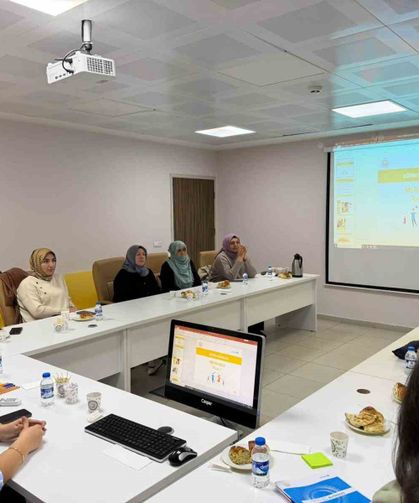 Bayburt'ta koruyucu ailelere yönelik eğitim düzenlendi