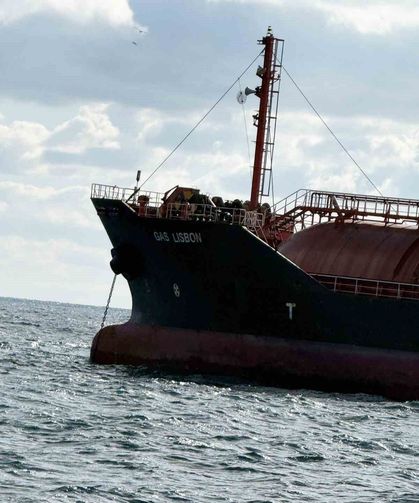 Karadeniz'de saldırıya uğrayan GAS LISBON İstanbul açıklarında görüntülendi