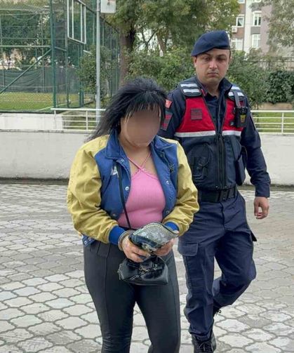 Samsun'da yasaklı madde ticaretinden 1'i kadın 2 kişi tutuklandı