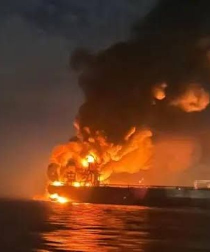 Rusya'dan Karadeniz'de 4 gemiye saldırı