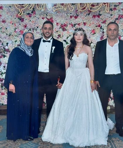Trabzon’da görkemli düğün: Berkay Kurt ile Fatmagül Çakal evlendi