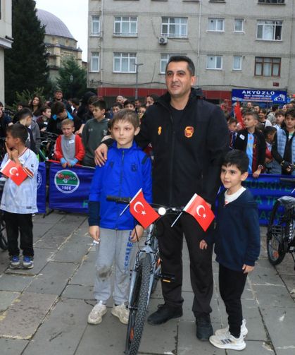 Of'ta Cumhuriyet Coşkusu! 238 Kişi Pedal Çevirdi